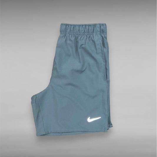 NIKE 7” CHALLENGER SHORTS