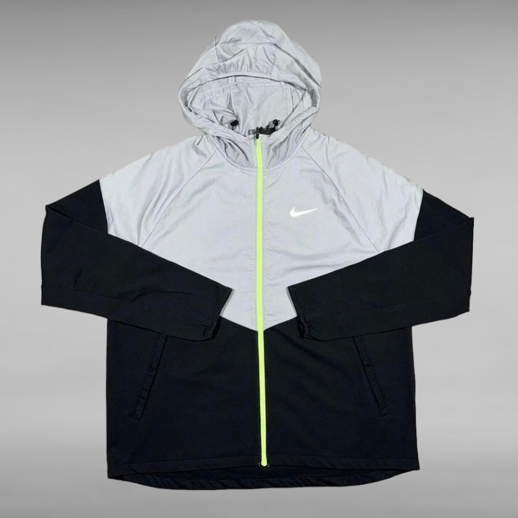 NIKE ESSENTIAL JACKET - BLACK & NEON