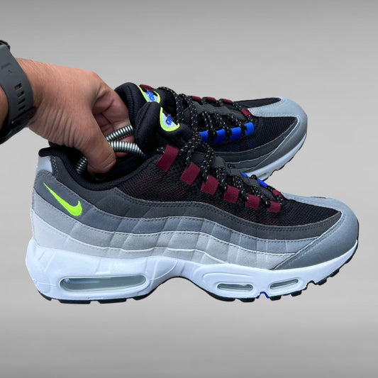 NIKE AIR MAX 95 - GREEDY 4.0